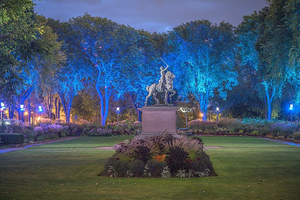 Taking responsibility - Joan of Arc statue in Quebec garden